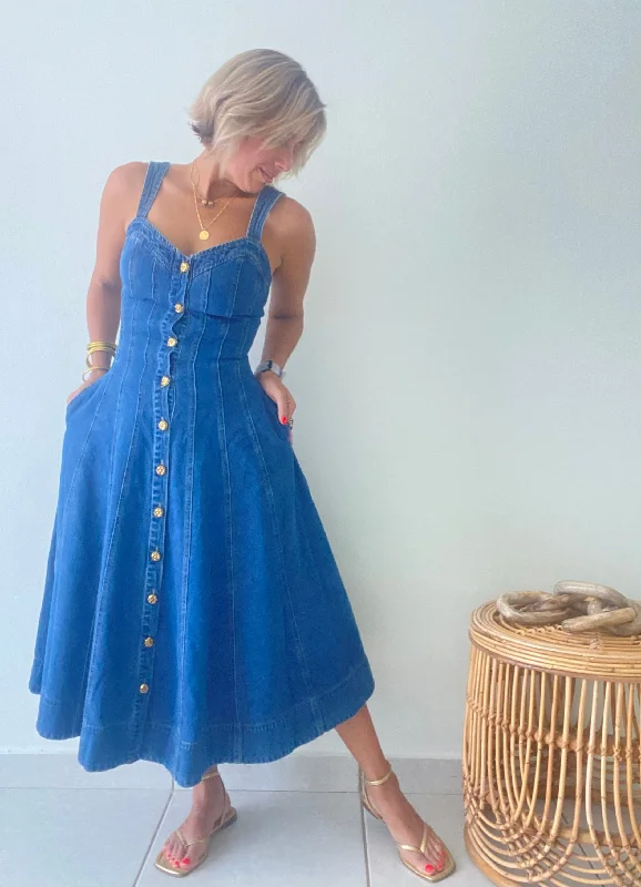 Strapless Women Dress with a Built - in Bra for Comfort and Support Strapless Women Dress with a Built - in Bra for Comfort and Support Valentina Dress Strapless Women Dress with a Built - in Bra for Comfort and Support Strapless Women Dress with a Built - in Bra for Comfort and Support Valentina Dress