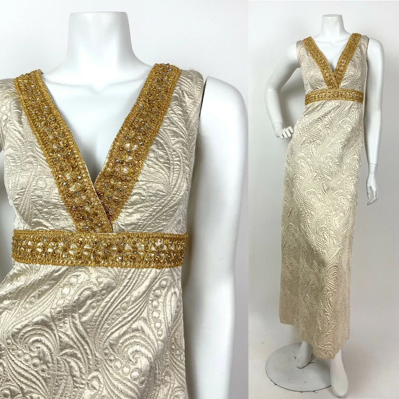 Pleated Women Dress with a Timeless and Elegant Texture Pleated Women Dress with a Timeless and Elegant Texture VINTAGE 60s 70s IVORY GOLD DIAMANTE PAISLEY SWIRL QUILTED GLAM MAXI DRESS 8 Pleated Women Dress with a Timeless and Elegant Texture Pleated Women Dress with a Timeless and Elegant Texture VINTAGE 60s 70s IVORY GOLD DIAMANTE PAISLEY SWIRL QUILTED GLAM MAXI DRESS 8