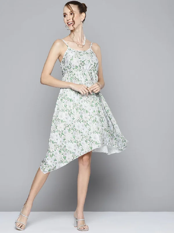 Halter Neck Women Dress to Show Off the Shoulders and Neckline Halter Neck Women Dress to Show Off the Shoulders and Neckline Women Green Floral Strappy Asymmetric Hem Dress Halter Neck Women Dress to Show Off the Shoulders and Neckline Halter Neck Women Dress to Show Off the Shoulders and Neckline Women Green Floral Strappy Asymmetric Hem Dress