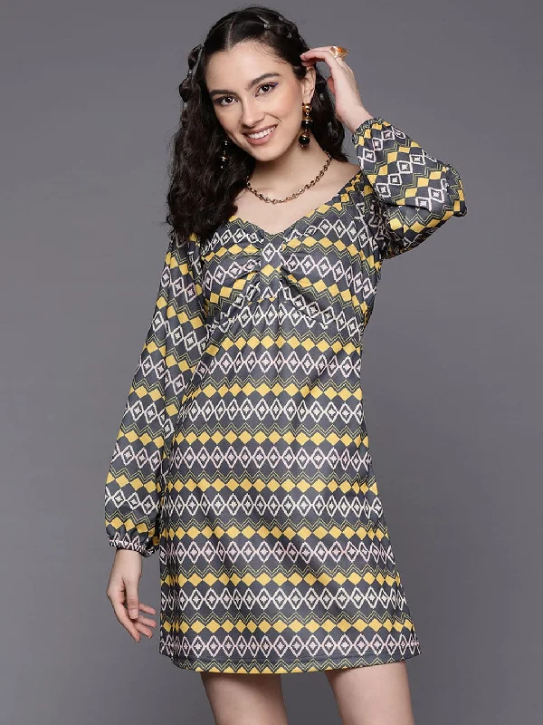 Printed Abstract Women Dress for a Modern and Artistic Appeal Printed Abstract Women Dress for a Modern and Artistic Appeal Women Yellow Geometric Front Bow Dress Printed Abstract Women Dress for a Modern and Artistic Appeal Printed Abstract Women Dress for a Modern and Artistic Appeal Women Yellow Geometric Front Bow Dress