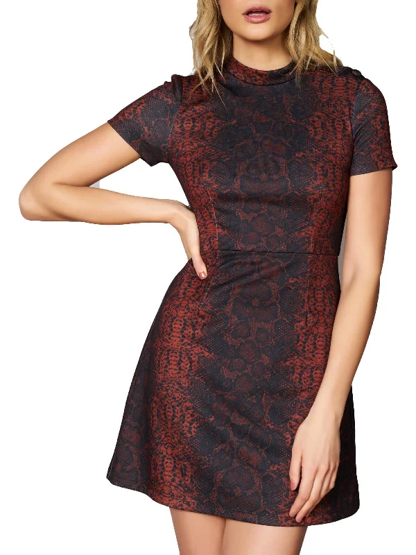 Mini Women Dress with a Short Hem for a Young and Trendy Style Mini Women Dress with a Short Hem for a Young and Trendy Style Womens Snake Mockneck Sheath Dress Mini Women Dress with a Short Hem for a Young and Trendy Style Mini Women Dress with a Short Hem for a Young and Trendy Style Womens Snake Mockneck Sheath Dress
