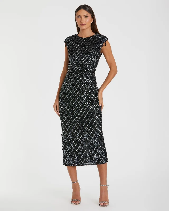 Midi dresses with ruffled hems for a romantic date night High Neck Dress w/ Crystal Fringe Detail Midi dresses with ruffled hems for a romantic date night High Neck Dress w/ Crystal Fringe Detail
