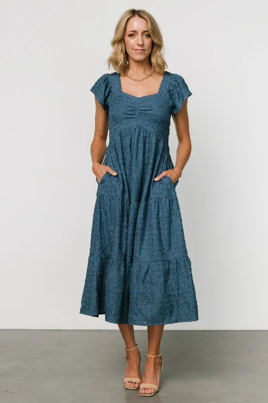 Midi dresses with ruffled bodices for a more pronounced feminine look Kesler Midi Dress | Blue Midi dresses with ruffled bodices for a more pronounced feminine look Kesler Midi Dress | Blue