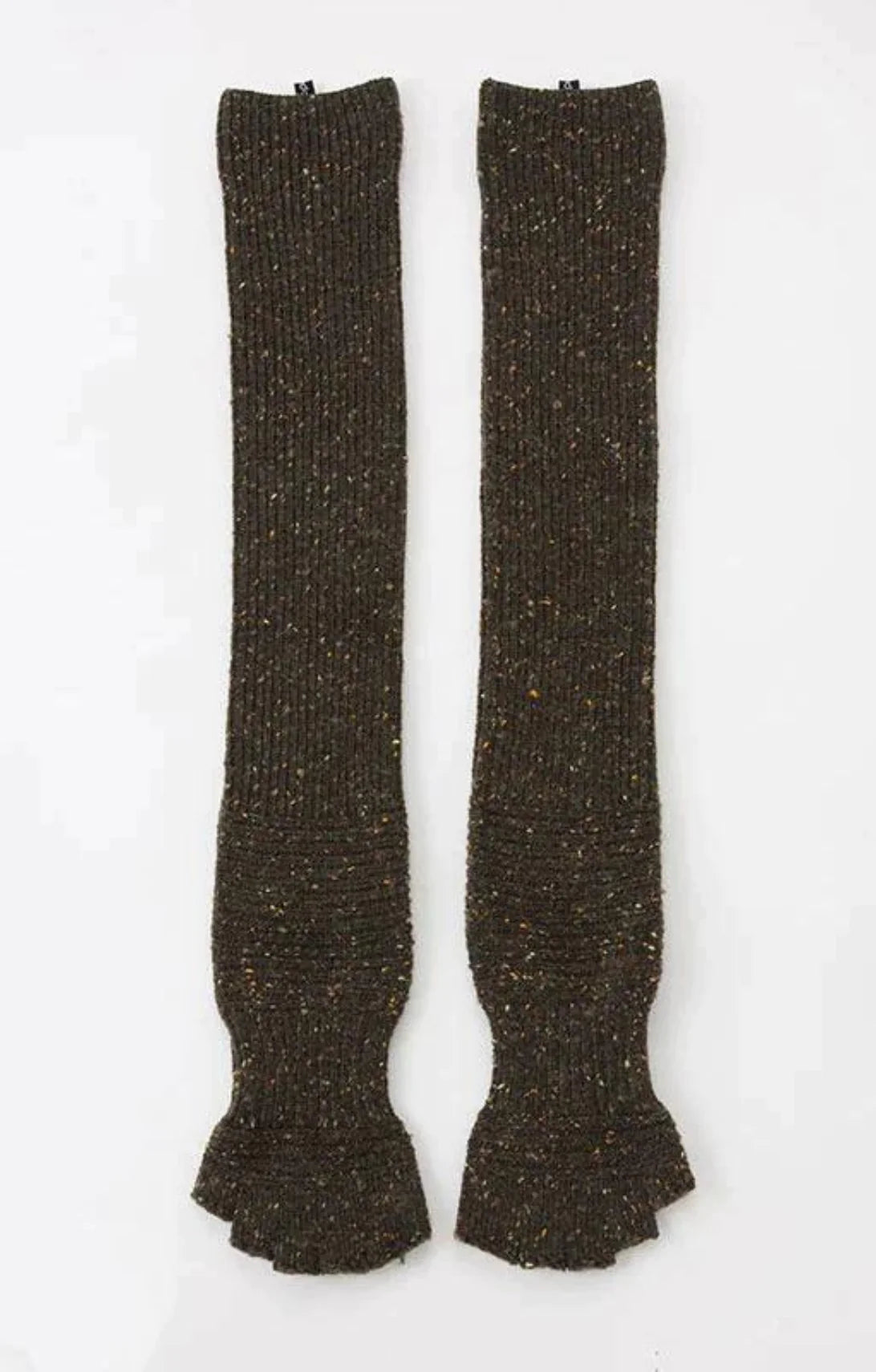 DARK OLIVE