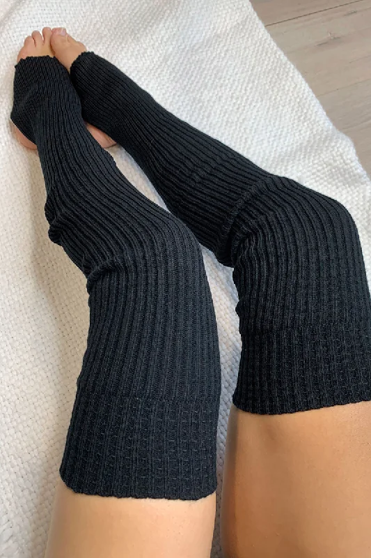  Cable - Knit Leg Warmers for a Traditional Style​ Lunalae Leg Warmers - Black